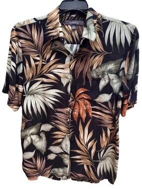 Croft & Barrow Mens Short Sleeve Hawaiian Shirt Black Floral Size Medium